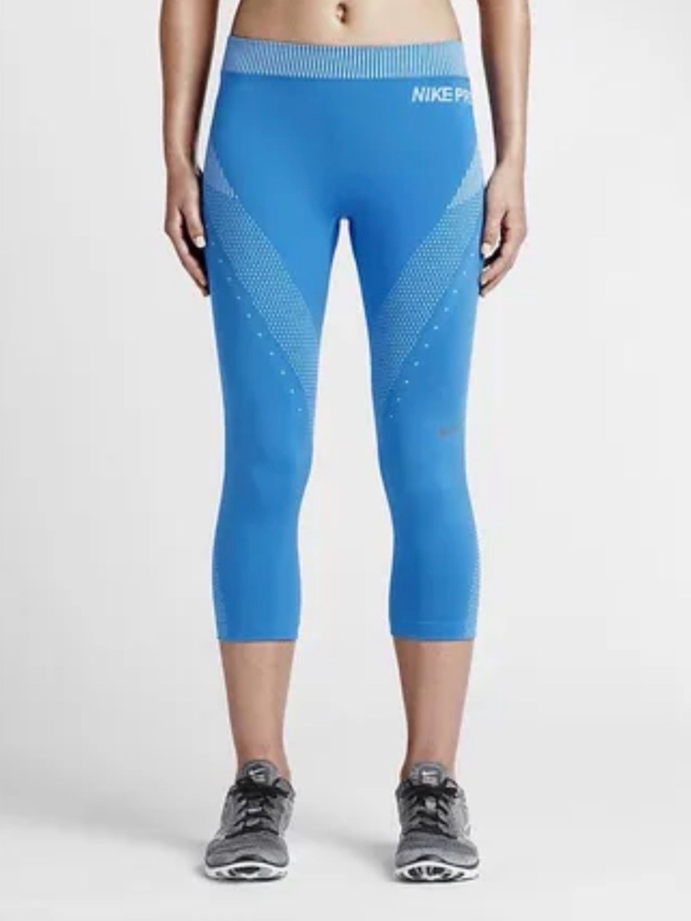 WOMENS NIKE PRO HYPERCOOL LIMITLESS DRI FIT RUNNING CAPRI SMALL